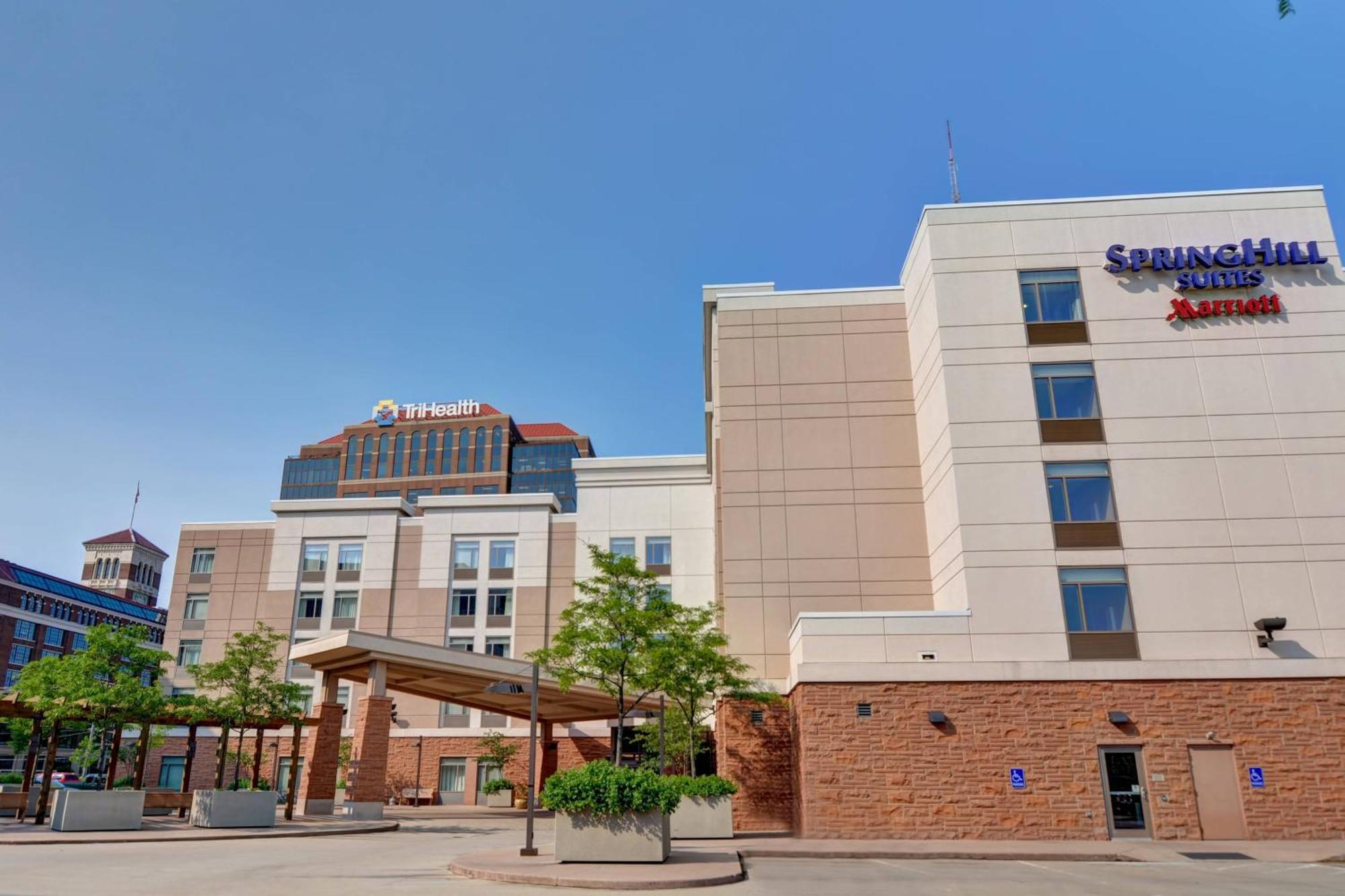 Springhill Suites By Marriott Cincinnati Midtown Exterior photo